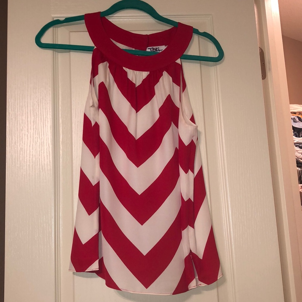 Vineyard vines - chevron tank